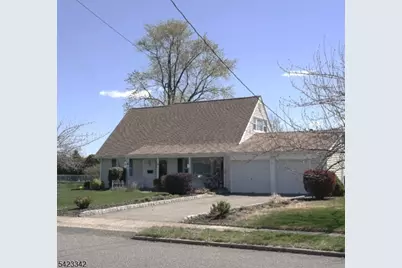 13 Summerall Rd, Franklin Township, NJ 08873 - Photo 1