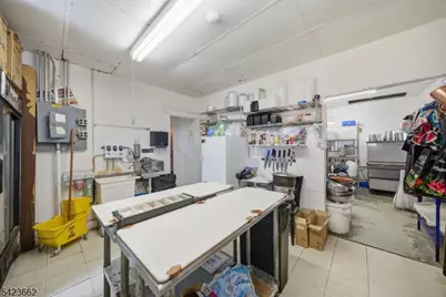 373 Bloomfield Ave, Caldwell, NJ 07006 - Photo 26