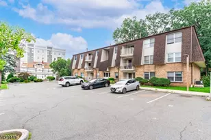100 W Grand St, Elizabeth, NJ 07202 - Photo 4
