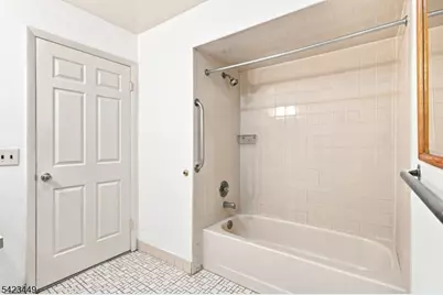 100 W Grand St, Elizabeth, NJ 07202 - Photo 20