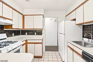 100 W Grand St, Elizabeth, NJ 07202 - Photo 12