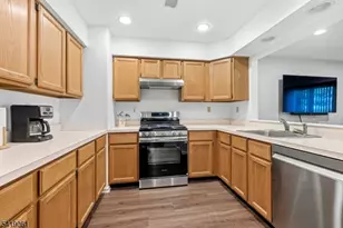 14 Braemar Dr, Rockaway Township, NJ 07866 - Photo 6