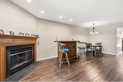 14 Braemar Dr, Rockaway Township, NJ 07866 - Photo 2