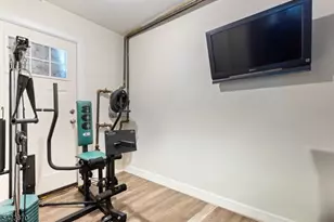 632 Chase Ave, Lyndhurst Township, NJ 07071 - Photo 20