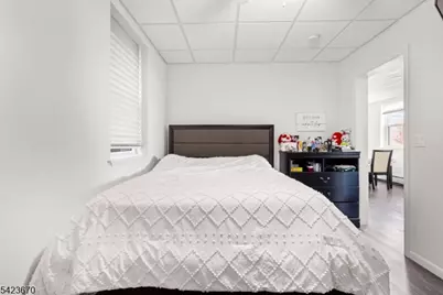 632 Chase Ave, Lyndhurst Township, NJ 07071 - Photo 18