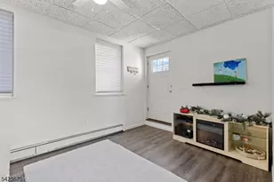 632 Chase Ave, Lyndhurst Township, NJ 07071 - Photo 6