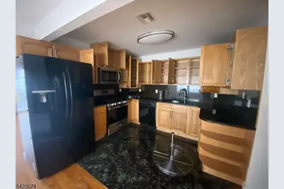 939 Anna St #2, Elizabeth, NJ 07201 - Photo 4