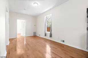 435 S 17th St, Newark, NJ 07103 - Photo 10