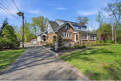 901 N Washington Ave, Green Brook Township, NJ 08812 - Photo 2