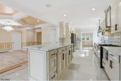 901 N Washington Ave, Green Brook Township, NJ 08812 - Photo 18