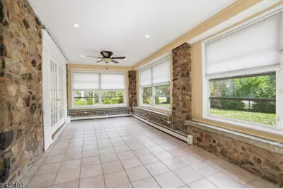 901 N Washington Ave, Green Brook Township, NJ 08812 - Photo 12