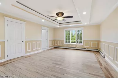 901 N Washington Ave, Green Brook Township, NJ 08812 - Photo 4