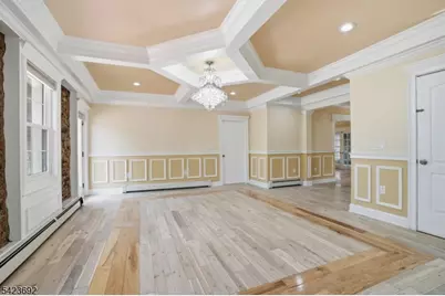 905 N Washington Ave, Green Brook Township, NJ 08812 - Photo 22