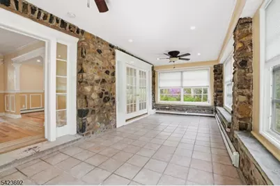 905 N Washington Ave, Green Brook Township, NJ 08812 - Photo 6