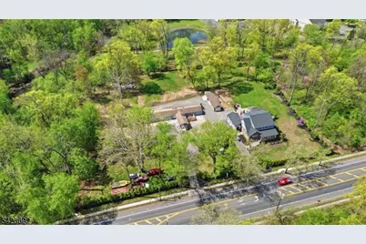 905 N Washington Ave, Green Brook Township, NJ 08812 - Photo 40