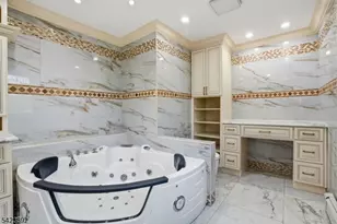 905 N Washington Ave, Green Brook Township, NJ 08812 - Photo 20