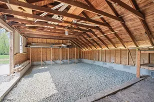 905 N Washington Ave, Green Brook Township, NJ 08812 - Photo 24