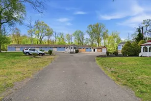 905 N Washington Ave, Green Brook Township, NJ 08812 - Photo 36