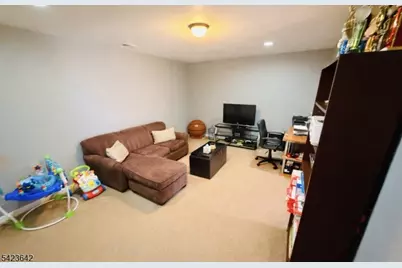 46 Junegrass Way, Allamuchy Township, NJ 07840 - Photo 8