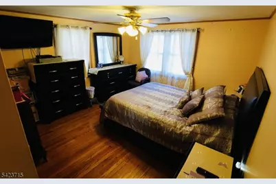 58 William St, Dover, NJ 07801 - Photo 16