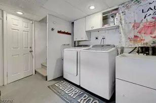 99 Beechwood Rd, Florham Park, NJ 07932 - Photo 24