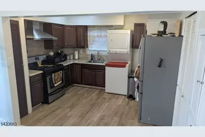 97 Waldo Ave, Bloomfield, NJ 07003 - Photo 18