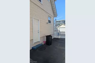 97 Waldo Ave, Bloomfield, NJ 07003 - Photo 4