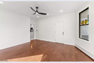 633 Lafayette Ave, Hawthorne, NJ 07506 - Photo 2