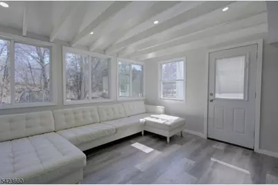 15 John St, Passaic, NJ 07055 - Photo 8