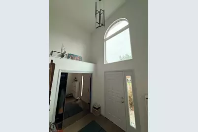 22 Castle Ridge Dr #22, East Hanover Township, NJ 07936 - Photo 2