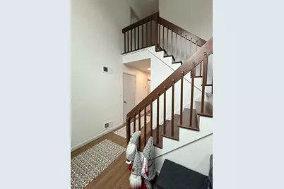 22 Castle Ridge Dr #22, East Hanover Township, NJ 07936 - Photo 4