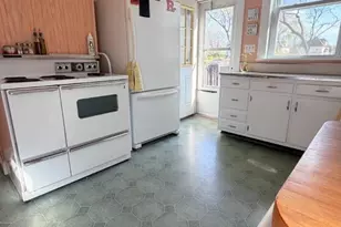 28 W Union Ave, Bound Brook, NJ 08805 - Photo 32