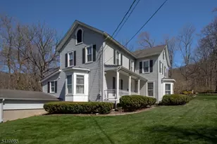 27 Edison Ave, Ogdensburg, NJ 07439 - Photo 4