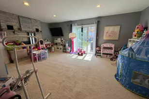 33 Woodsedge Ave, Mount Olive, NJ 07828 - Photo 16