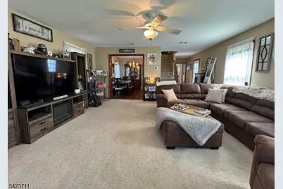 33 Woodsedge Ave, Mount Olive, NJ 07828 - Photo 2