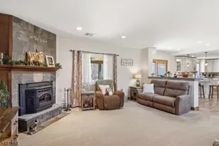 27 Heather Hills Dr, Jefferson Township, NJ 07438 - Photo 10