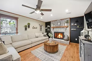 6 Robin Dr, Jefferson Township, NJ 07438 - Photo 14