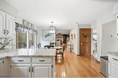 6 Robin Dr, Jefferson Township, NJ 07438 - Photo 24