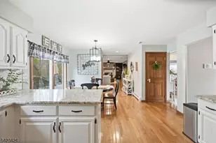 6 Robin Dr, Jefferson Township, NJ 07438 - Photo 24