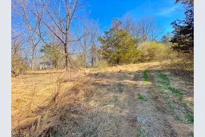 569 Ervey Rd, Allamuchy Township, NJ 07821 - Photo 10