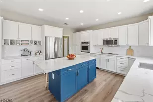 4 New Star Ridge Rd, Sparta Township, NJ 07871 - Photo 16