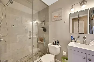 111 Raintree Ln #111, Mahwah, NJ 07430 - Photo 6