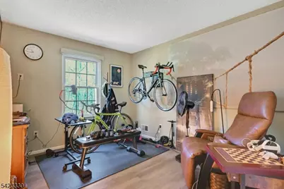 111 Raintree Ln #111, Mahwah, NJ 07430 - Photo 8