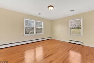 16 Lingert Ave, Clinton, NJ 08809 - Photo 8