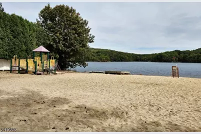 23 Ridge Trl, Kinnelon, NJ 07405 - Photo 22