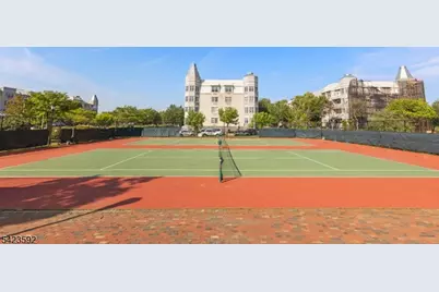 100-31 Shearwater Ct #31, Jersey City, NJ 07305 - Photo 20