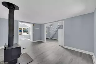 28 Oriole Rd, Jefferson Township, NJ 07438 - Photo 10