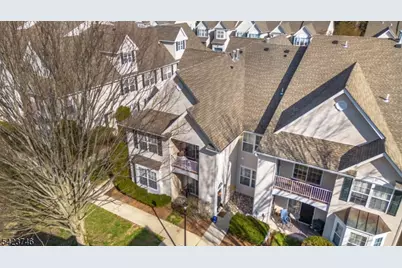 366 Cambridge Dr, Butler, NJ 07405 - Photo 2