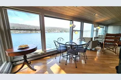 56 E Shore Trl, Sandyston Township, NJ 07826 - Photo 16