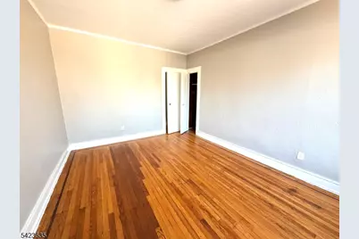 17 Elwood Pl Apt #305, Newark, NJ 07104 - Photo 10